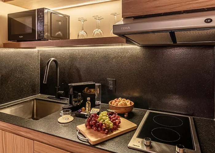 Marsella, A Kukun Edition Aparthotel