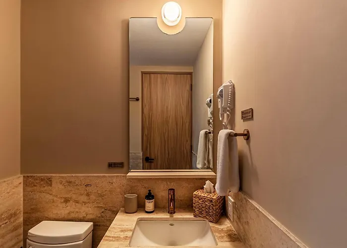 Marsella, A Kukun Edition Aparthotel