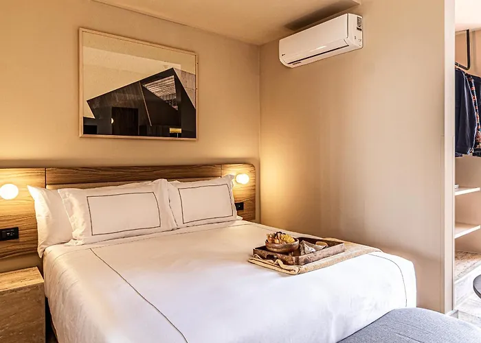 Marsella, A Kukun Edition Aparthotel 4*