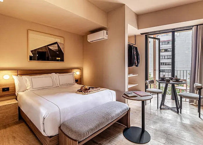 Marsella, A Kukun Edition Aparthotel Mexico City