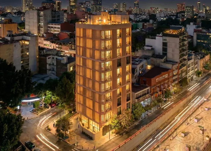 Aparthotel Marsella, A Kukun Edition 4*